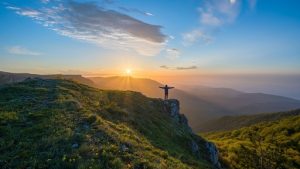 Small Captions for Lifestyle and Daily Moments