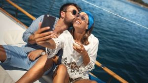 Small Captions for Love and Romance