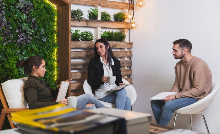 Designing An Office Waiting Room: 5 Things You’ll Need Screenshot 4 1